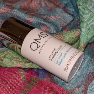 QMS Medicosmetics Lip Line Corrector